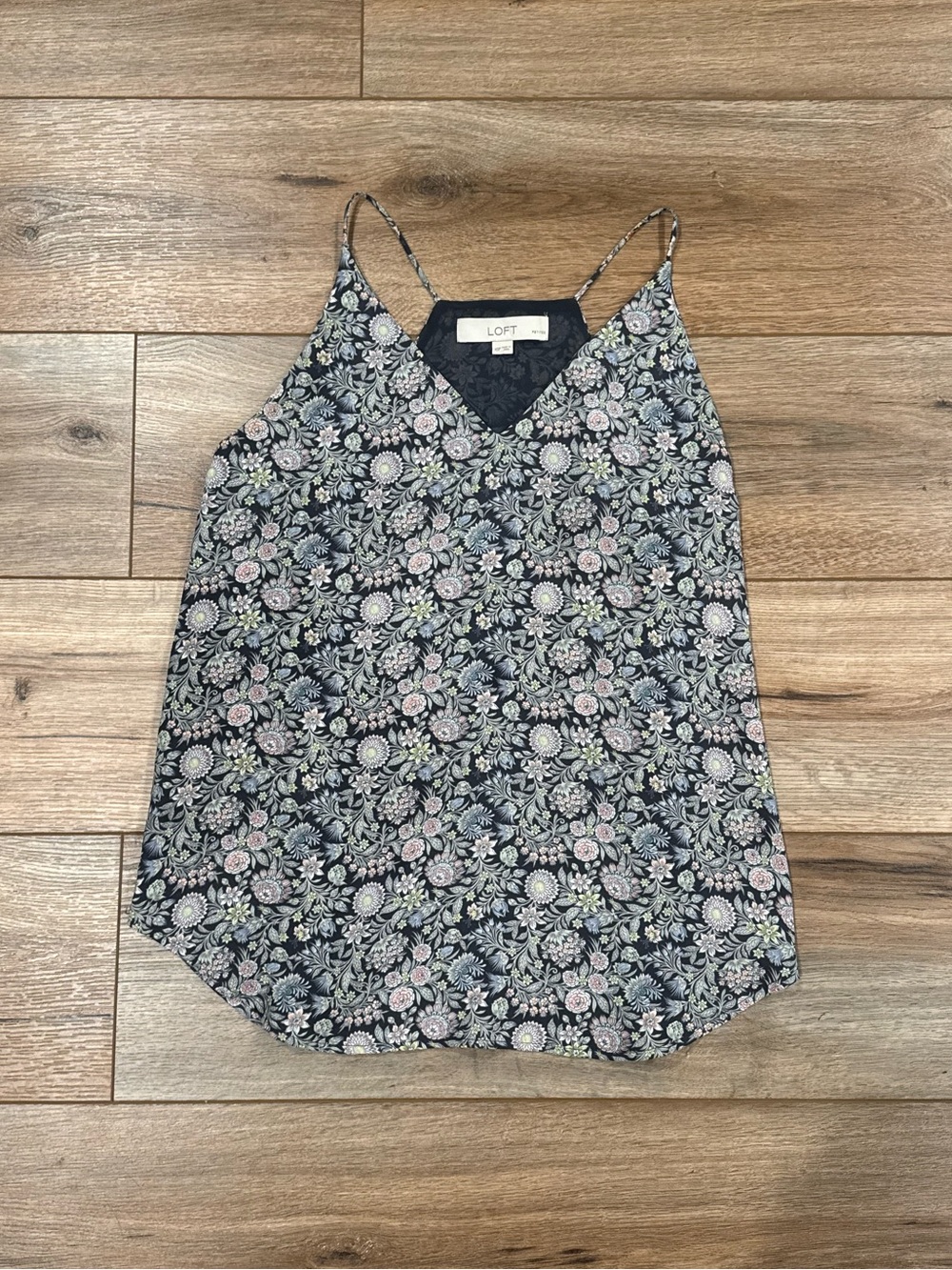 LOFT Business Casual Floral V-neck Spaghetti Strap Camisole Tank Top | Size XSP